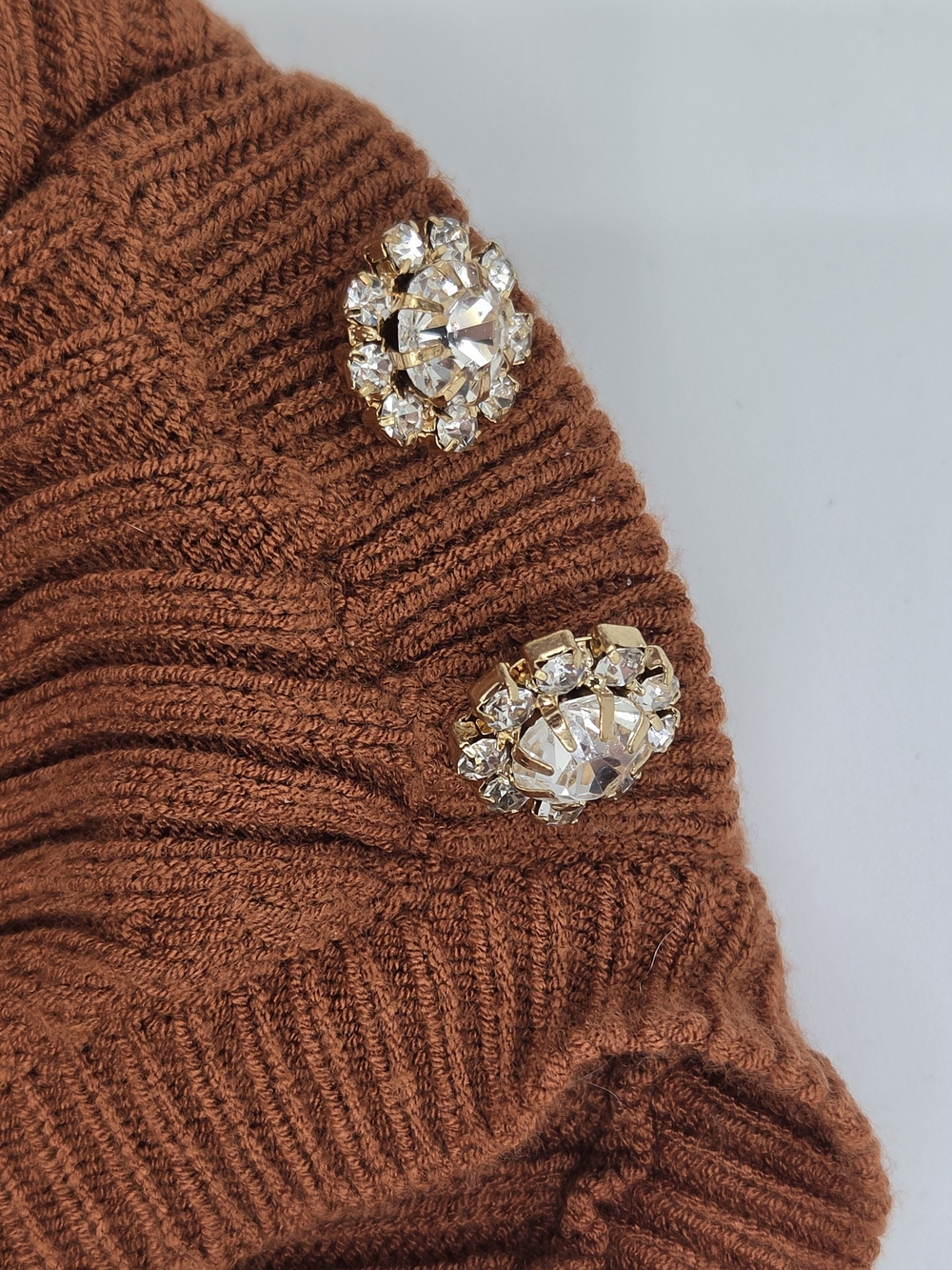 ViCOLO Italian Ribbed Knit Top with Shoulder Buttons - Picture 6 of 6